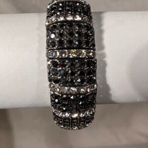 Elegant Black and Silver Women's stretch Bracelet